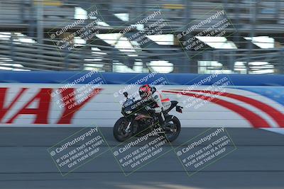 media/Nov-26-2022-Fastrack Riders (Sat) [[b001e85eef]]/Level 1/Session 1 Front Straight/